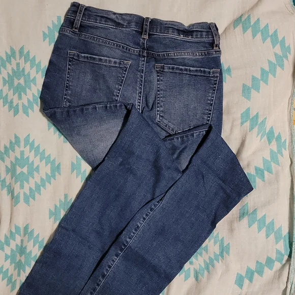 Jeans - Picture 3 of 3